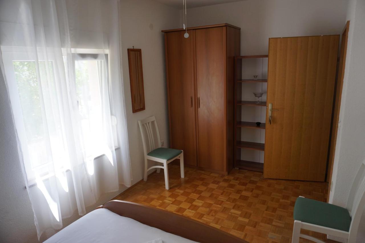 Spacious Comfort Apartment ดูเช ภายนอก รูปภาพ