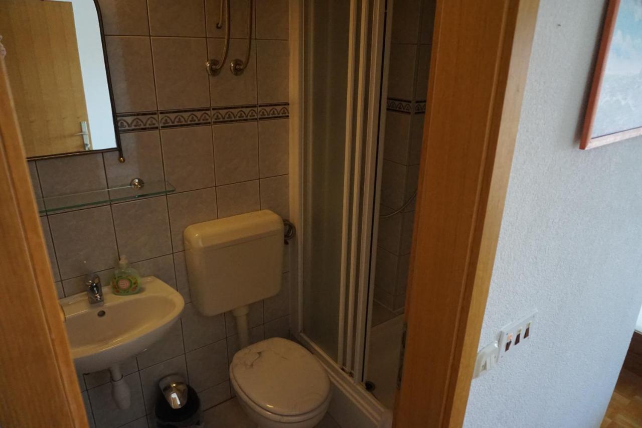 Spacious Comfort Apartment ดูเช ภายนอก รูปภาพ
