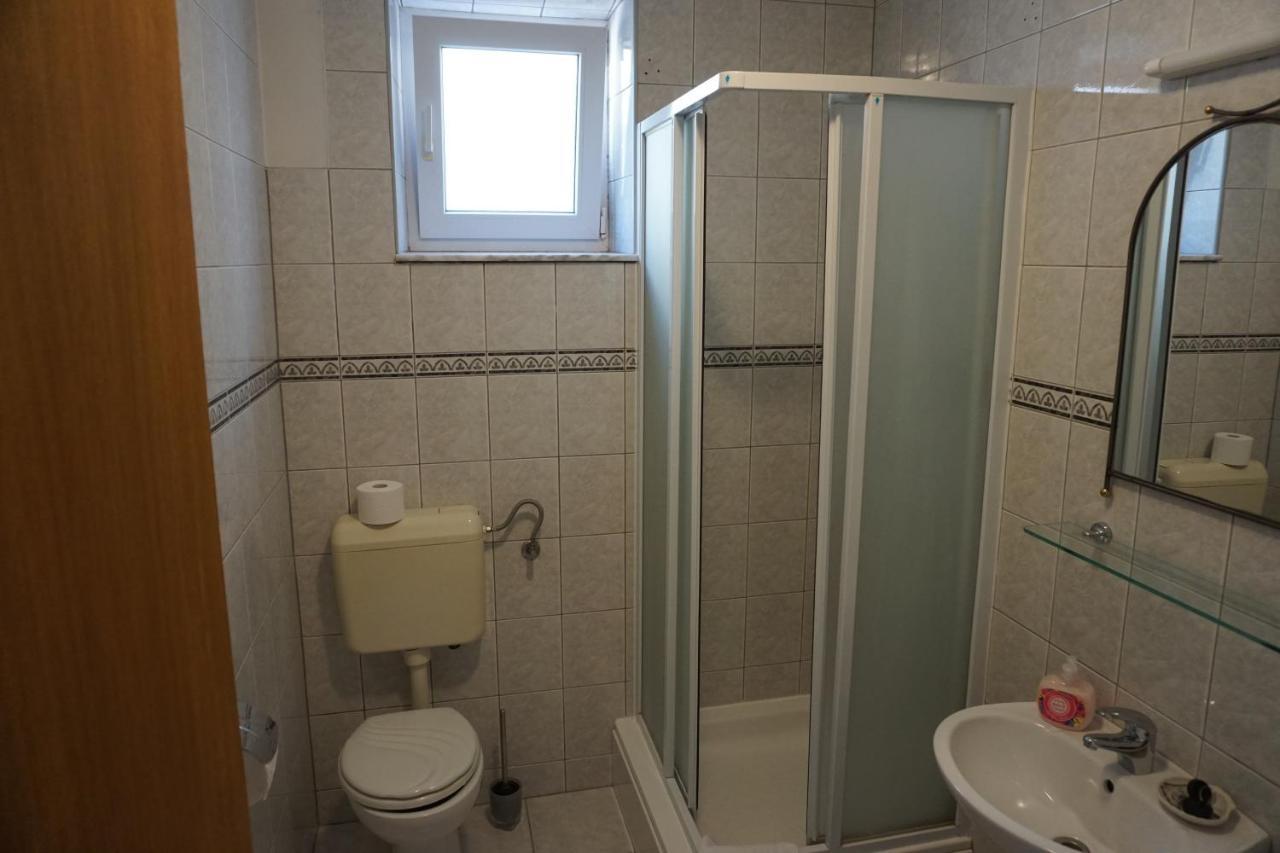 Spacious Comfort Apartment ดูเช ภายนอก รูปภาพ