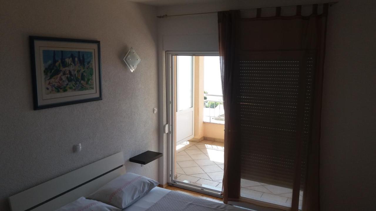 Spacious Comfort Apartment ดูเช ภายนอก รูปภาพ